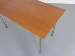 Bureau en teck 3605 par Arne Jacobsen pour Fritz Hansen, années 1950