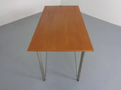 Bureau en teck 3605 par Arne Jacobsen pour Fritz Hansen, années 1950