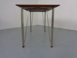 Bureau en teck 3605 par Arne Jacobsen pour Fritz Hansen, années 1950
