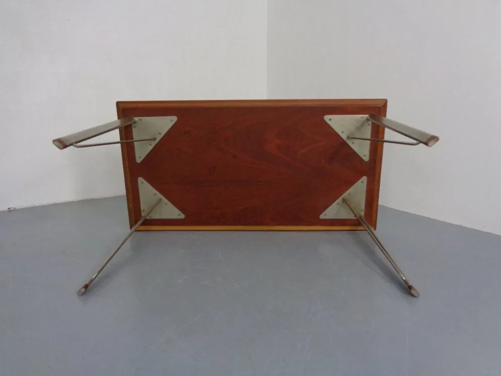 Bureau en teck 3605 par Arne Jacobsen pour Fritz Hansen, années 1950