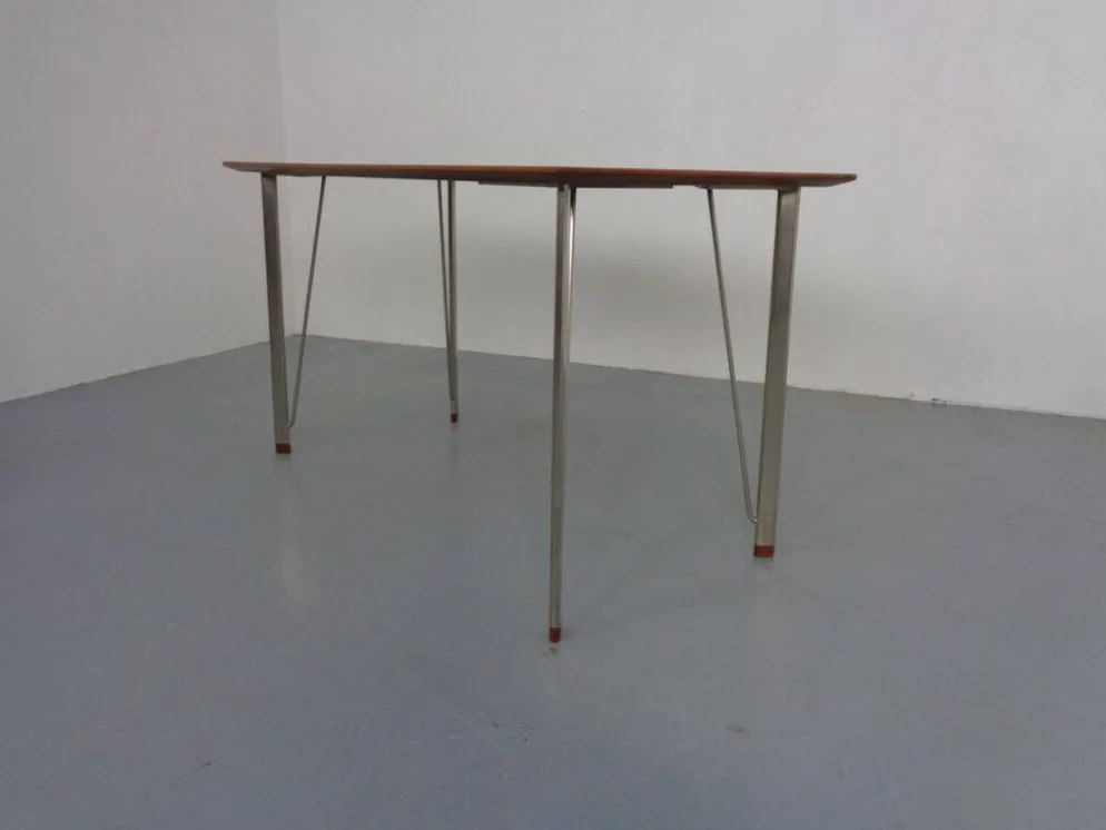Bureau en teck 3605 par Arne Jacobsen pour Fritz Hansen, années 1950