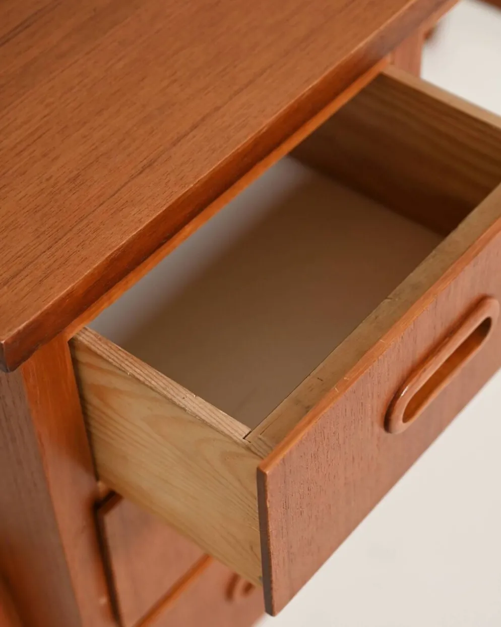 Bureau en teck scandinave, années 1960