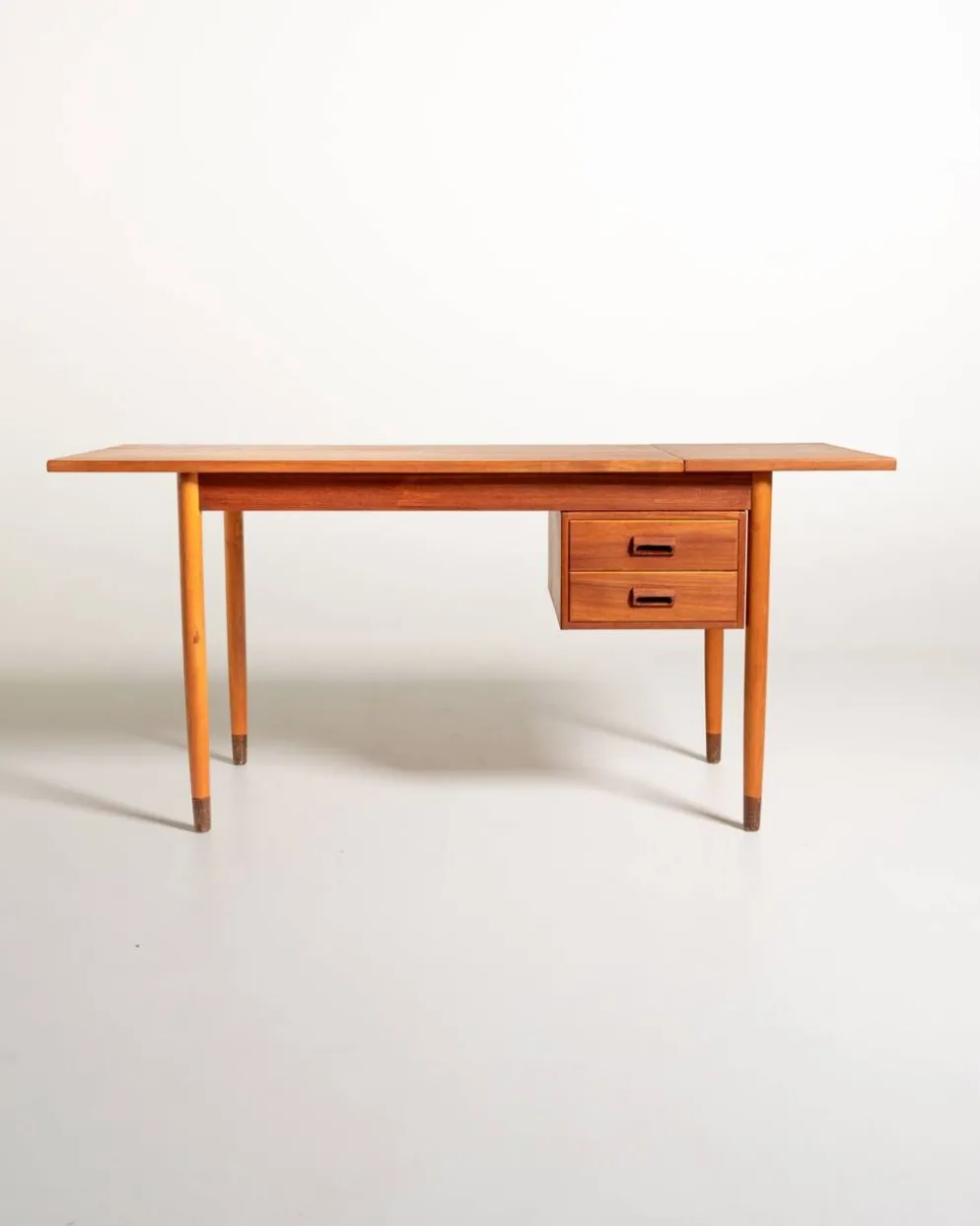 Bureau en teck scandinave avec une extension pliante, années 1950/1960