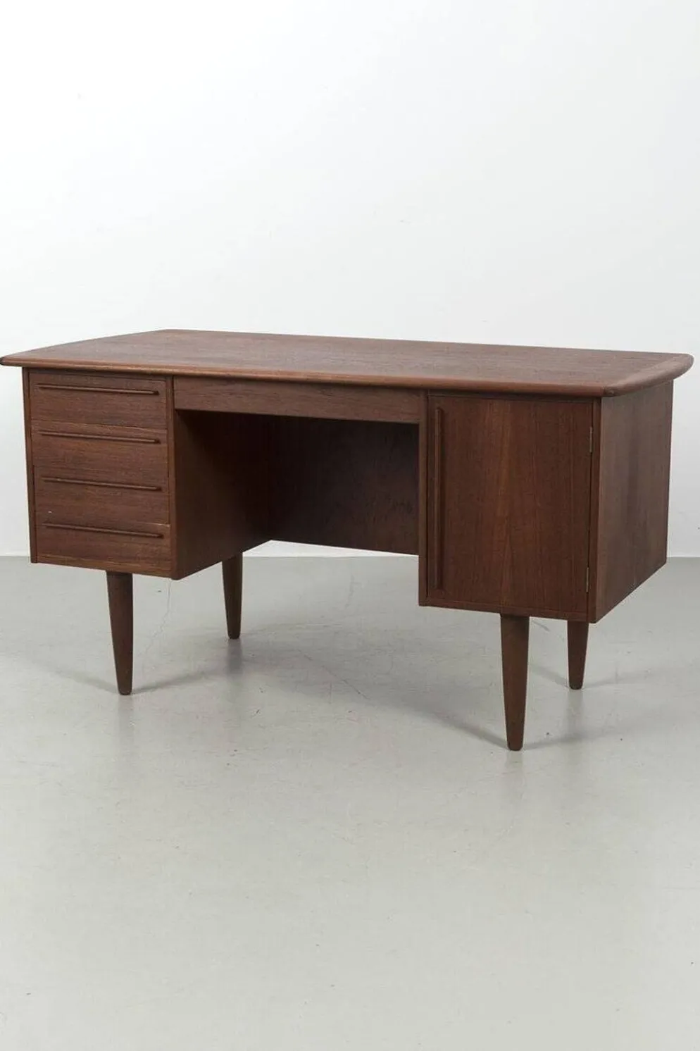 Bureau en teck vintage de H.P. Hansen