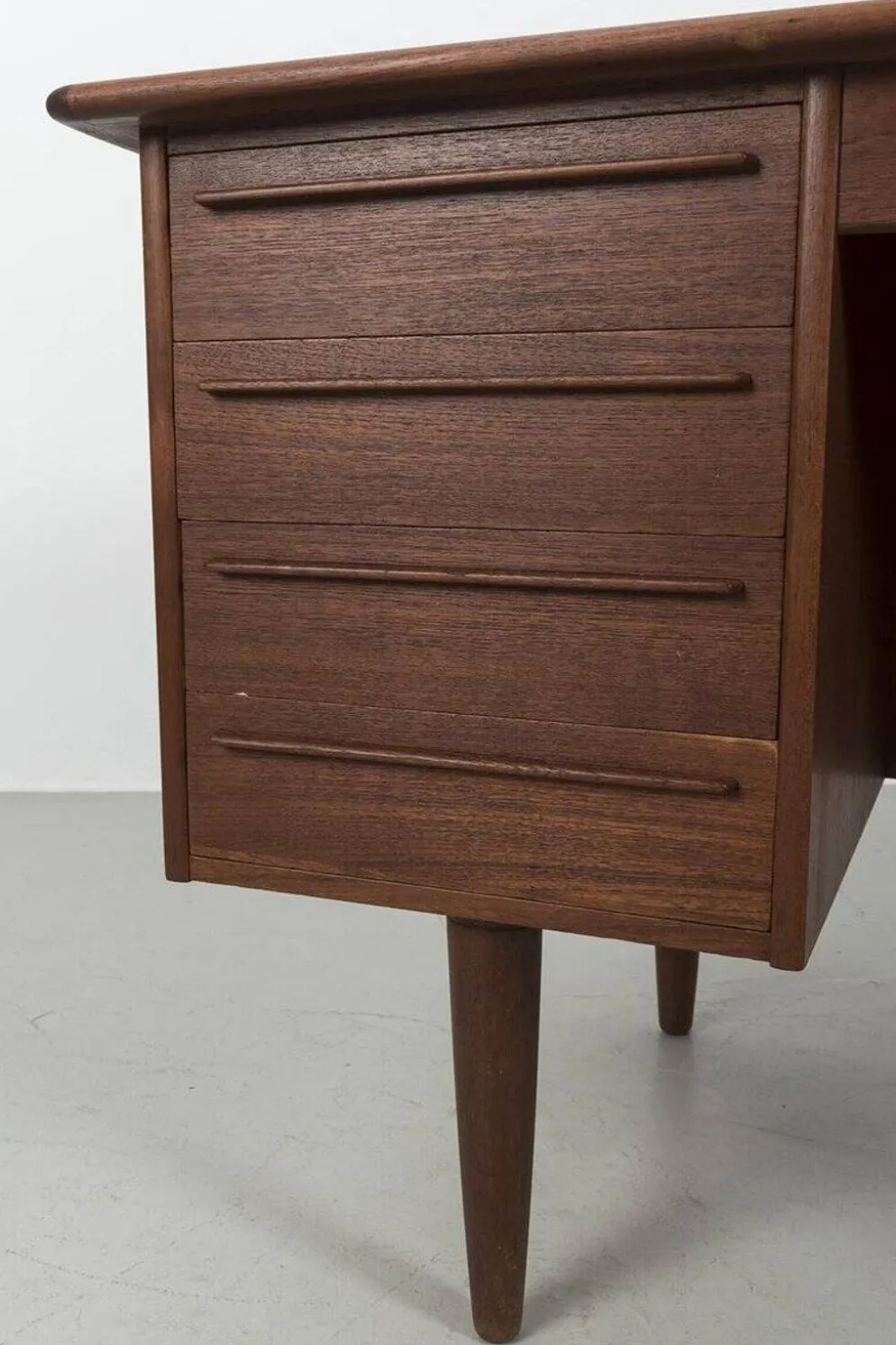 Bureau en teck vintage de H.P. Hansen