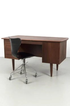 Bureau en teck vintage de H.P. Hansen