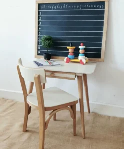 Bureau et chaise enfant baumann