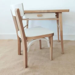 Bureau et chaise enfant baumann