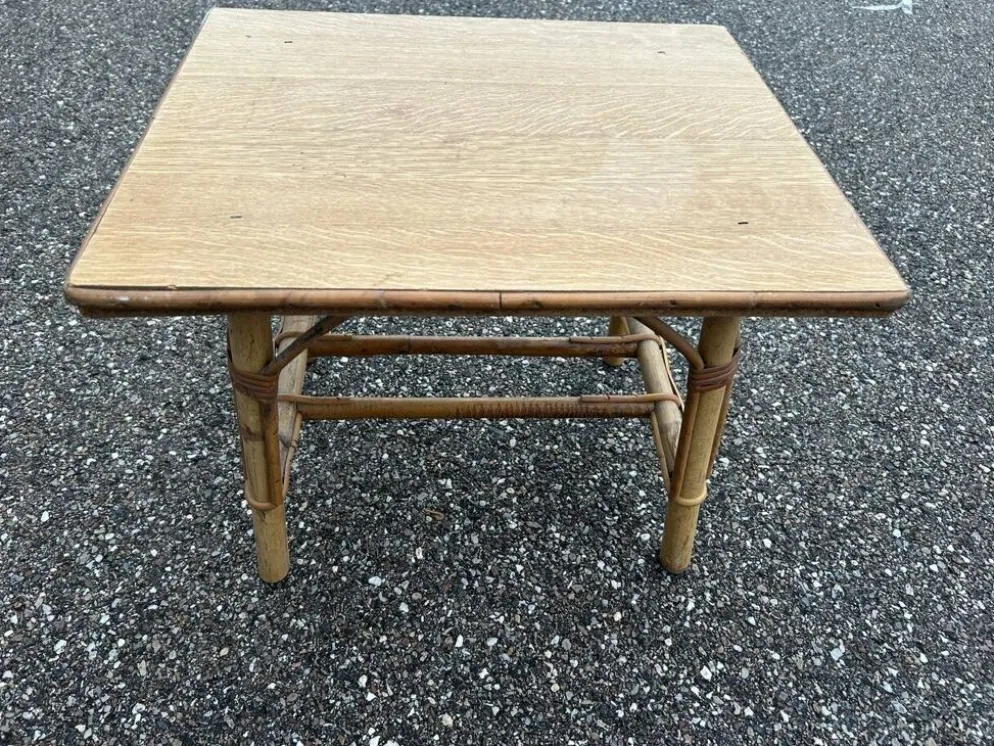 Bureau et chaise enfant en rotin