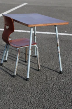 Bureau et chaise enfant galvanitas oosterhout