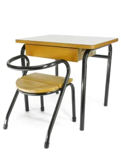 Bureau et chaise Mullca 300