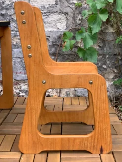 Bureau et chaises traîneau enfants en bois et formica 1970
