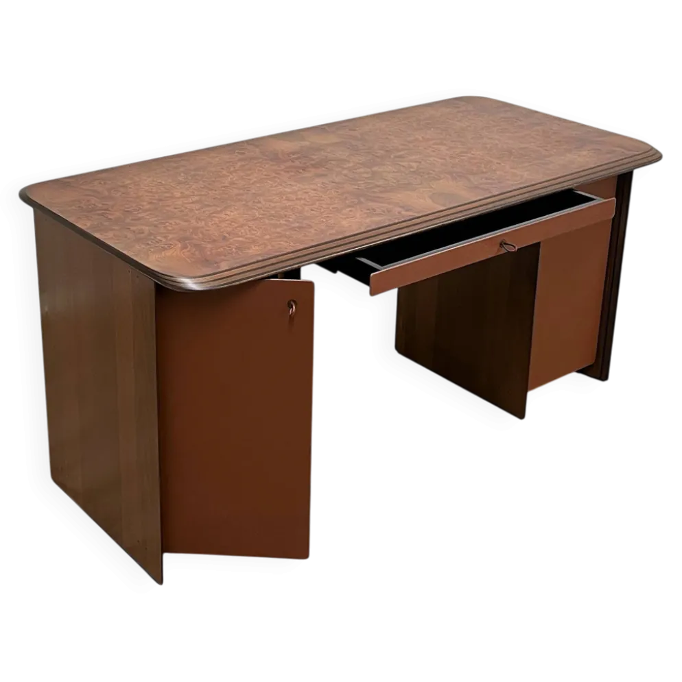 Bureau exécutif "Artona" en noyer de Afra & Tobia Scarpa pour Maxalto 1975