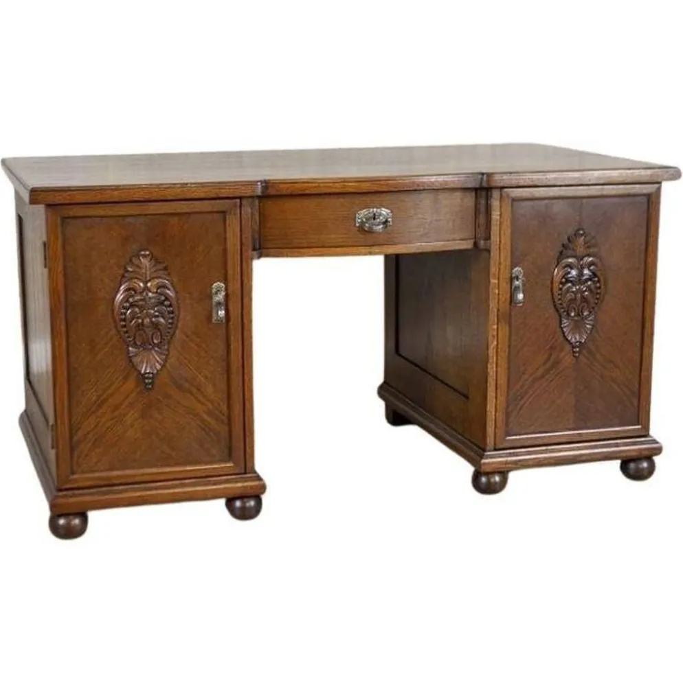 Bureau exécutif en chêne, années 1930