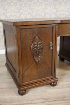 Bureau exécutif en chêne, années 1930
