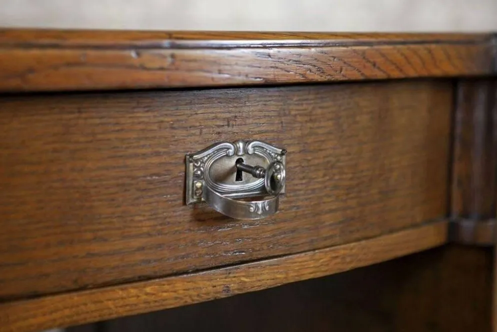 Bureau exécutif en chêne, années 1930