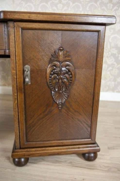Bureau exécutif en chêne, années 1930