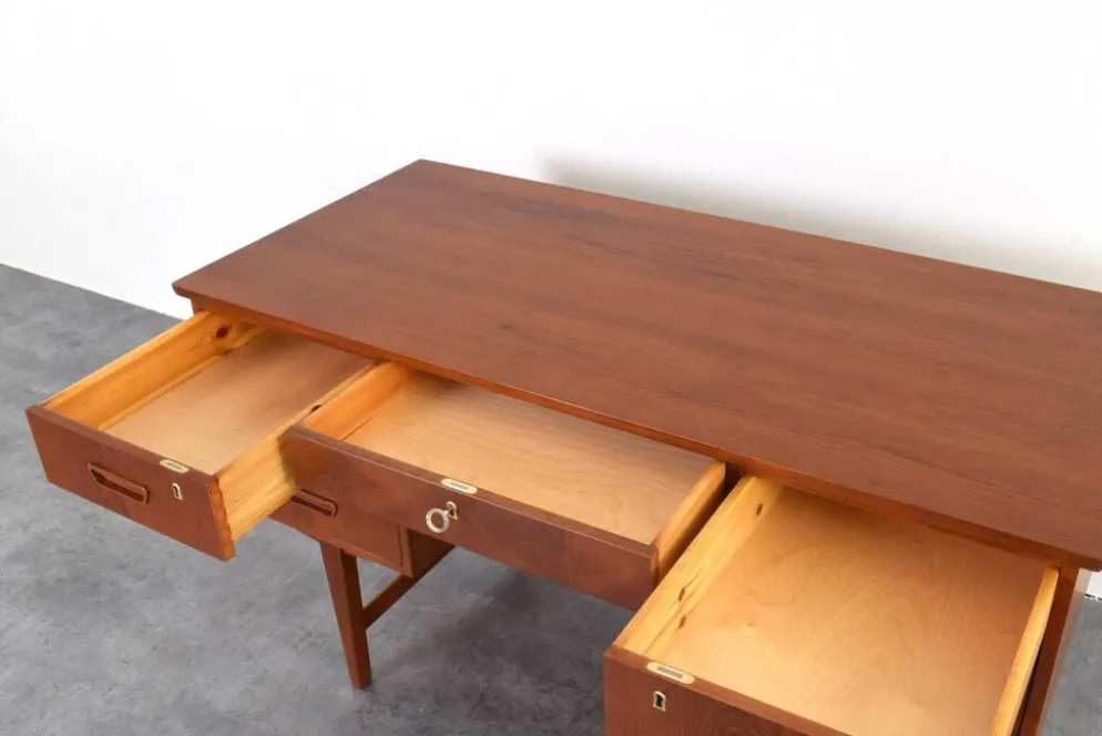 Bureau exécutif en teck danois de style mid-century moderne, années 1960