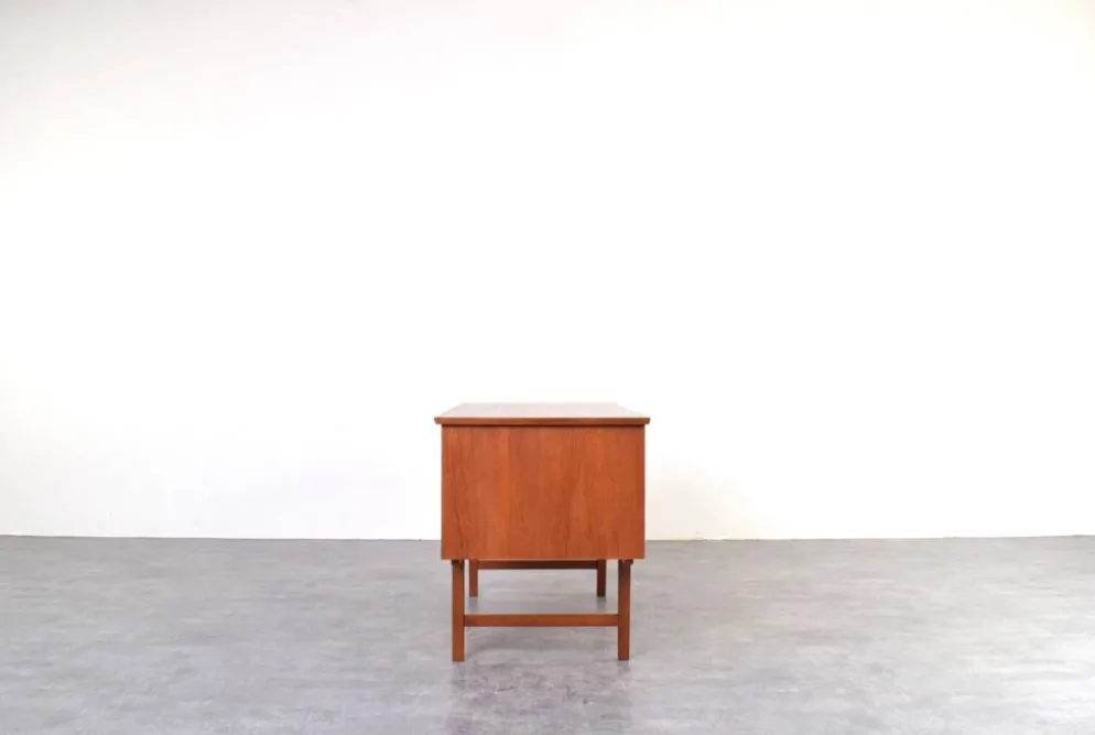 Bureau exécutif en teck danois de style mid-century moderne, années 1960