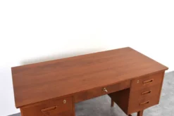 Bureau exécutif en teck danois de style mid-century moderne, années 1960