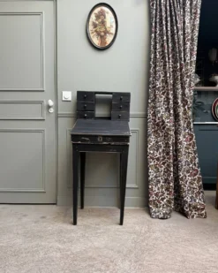 Bureau à gradin ancien noir (rénové)