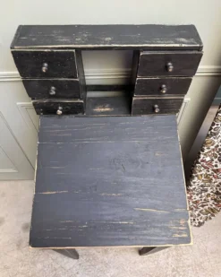 Bureau à gradin ancien noir (rénové)