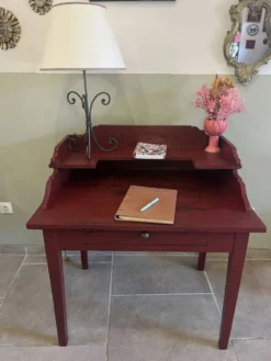 Bureau à gradins ancien en chêne massif