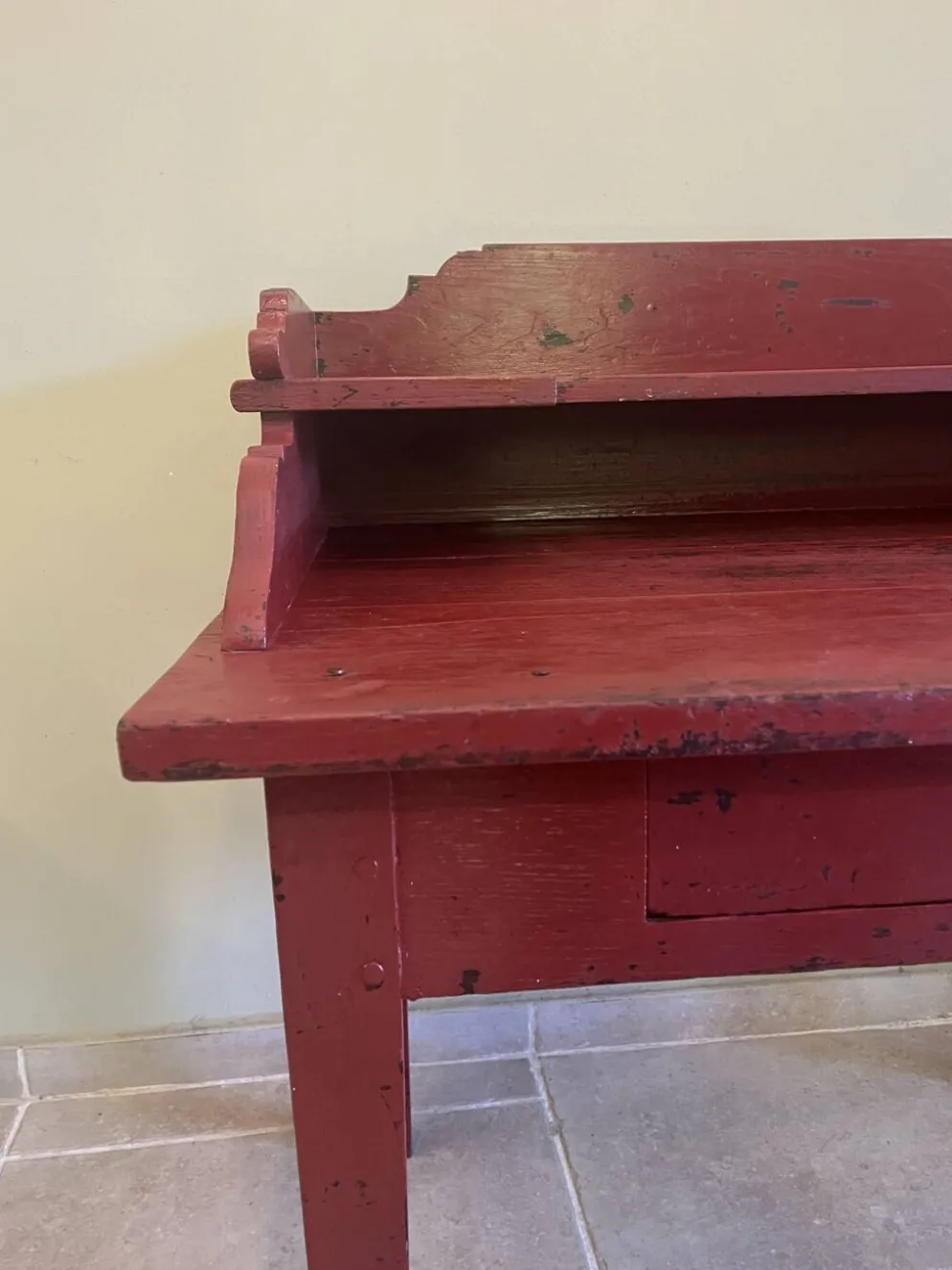 Bureau à gradins ancien en chêne massif