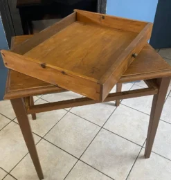 Bureau 1 grand tiroir en bois massif chêne 1950 78x58cm