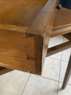 Bureau 1 grand tiroir en bois massif chêne 1950 78x58cm