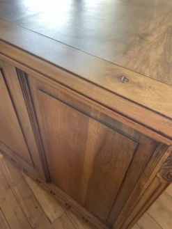Bureau massif en noyer époque art deco