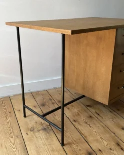 Bureau moderniste années 60