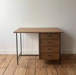 Bureau moderniste années 60