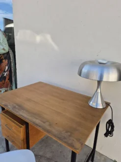 Bureau moderniste vintage design en chêne 1950s