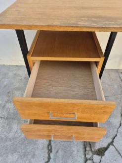 Bureau moderniste vintage design en chêne 1950s