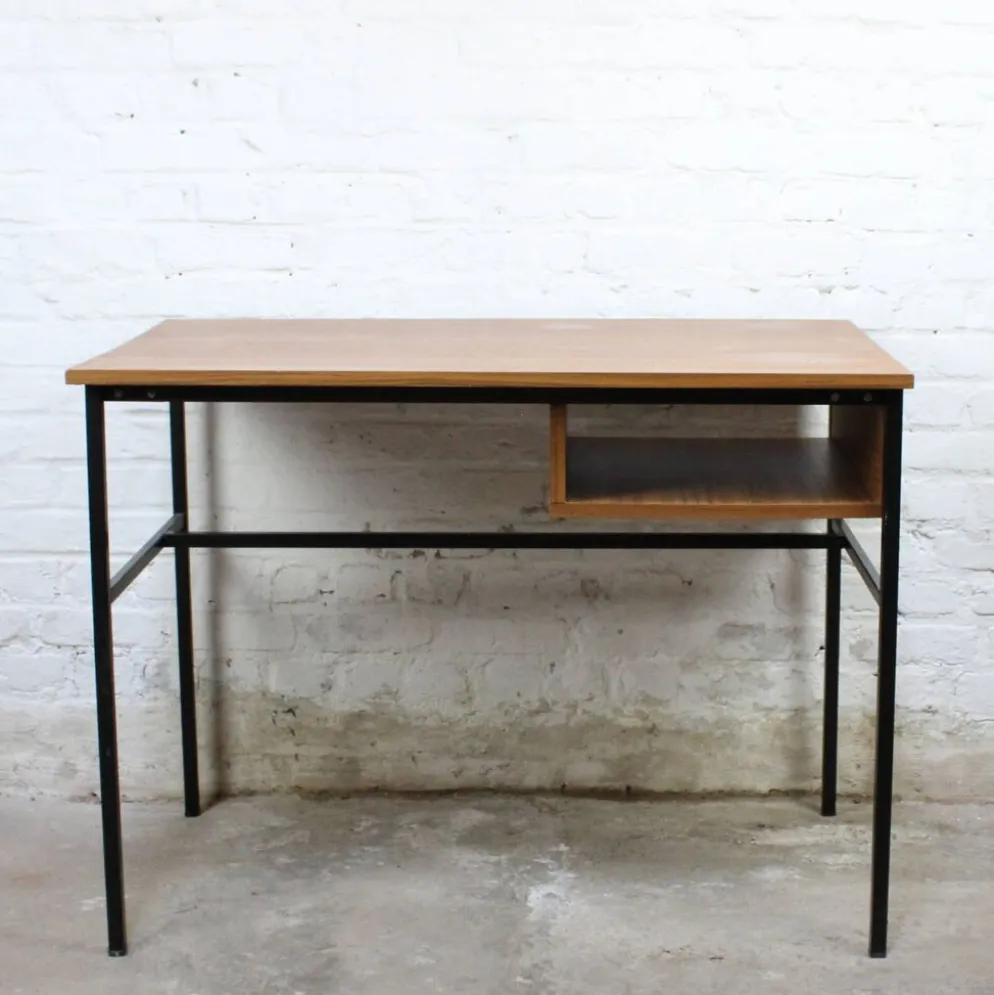 Bureau modèle "Junior" de Pierre Guariche pour Meurop 1965