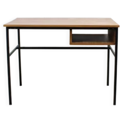 Bureau modèle