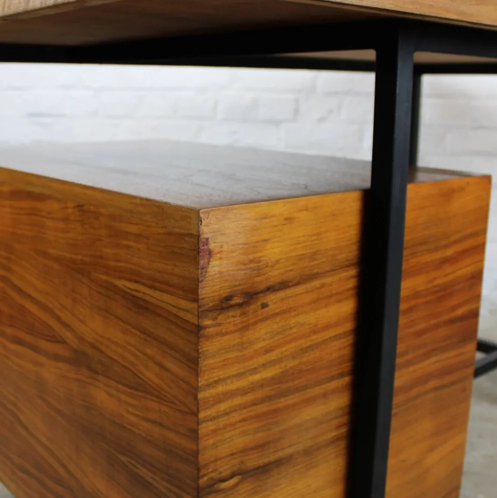 Bureau modèle "Minor" par Jean Domps édition Trefac