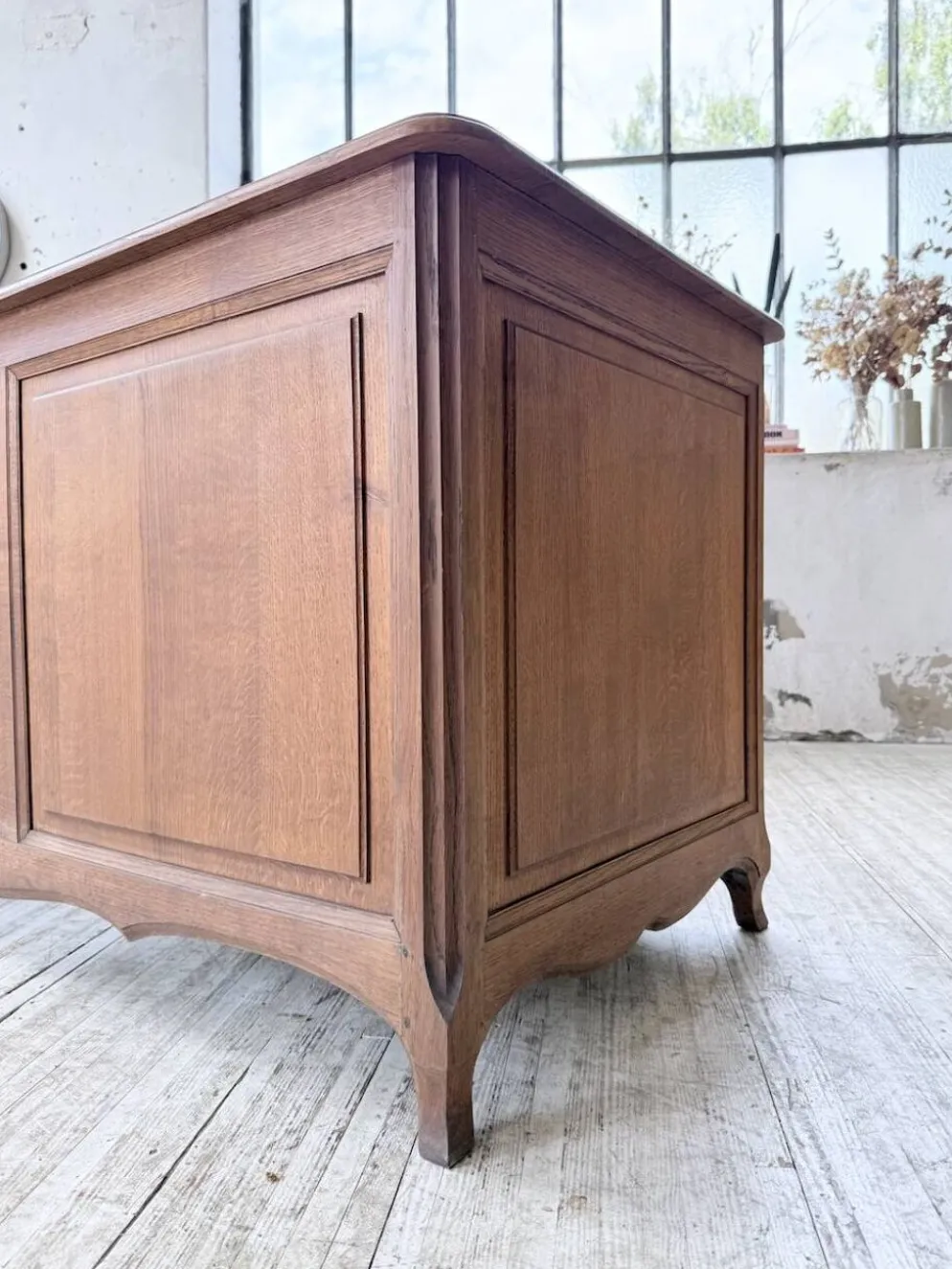 Bureau ou comptoir en chêne 1960