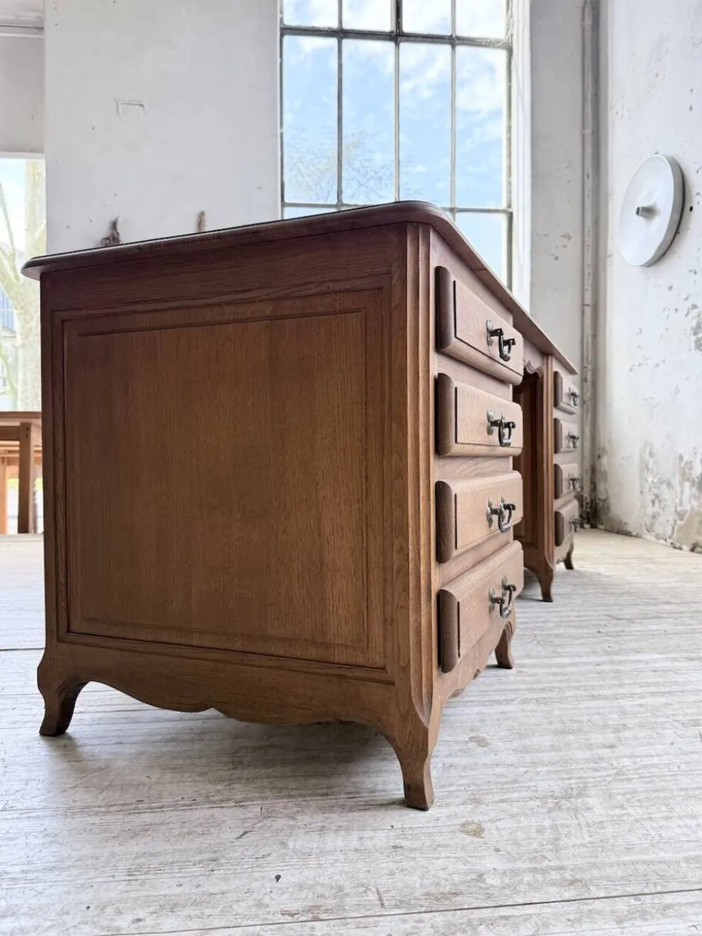 Bureau ou comptoir en chêne 1960