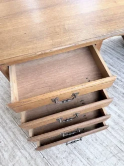 Bureau ou comptoir en chêne 1960