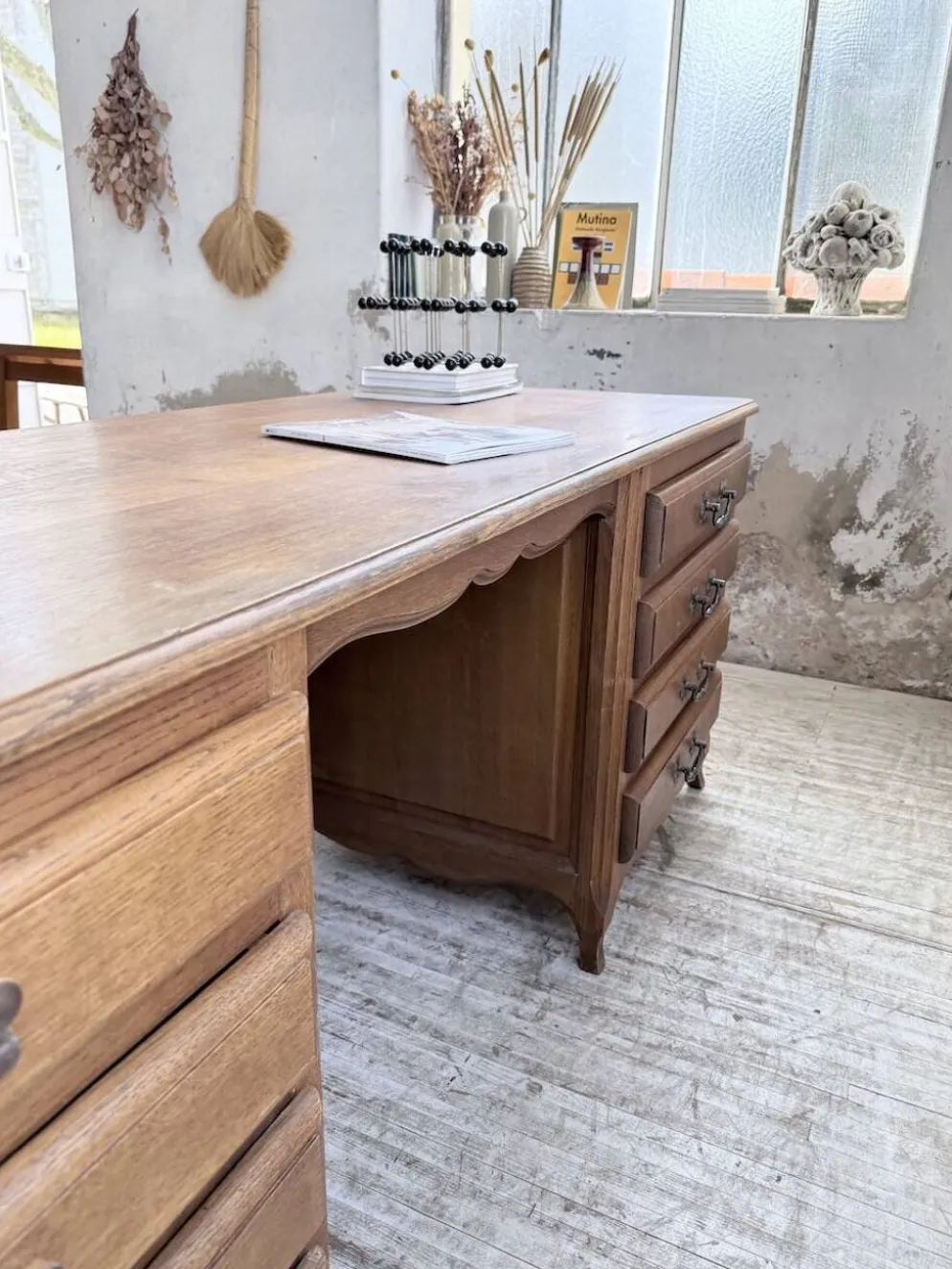 Bureau ou comptoir en chêne 1960