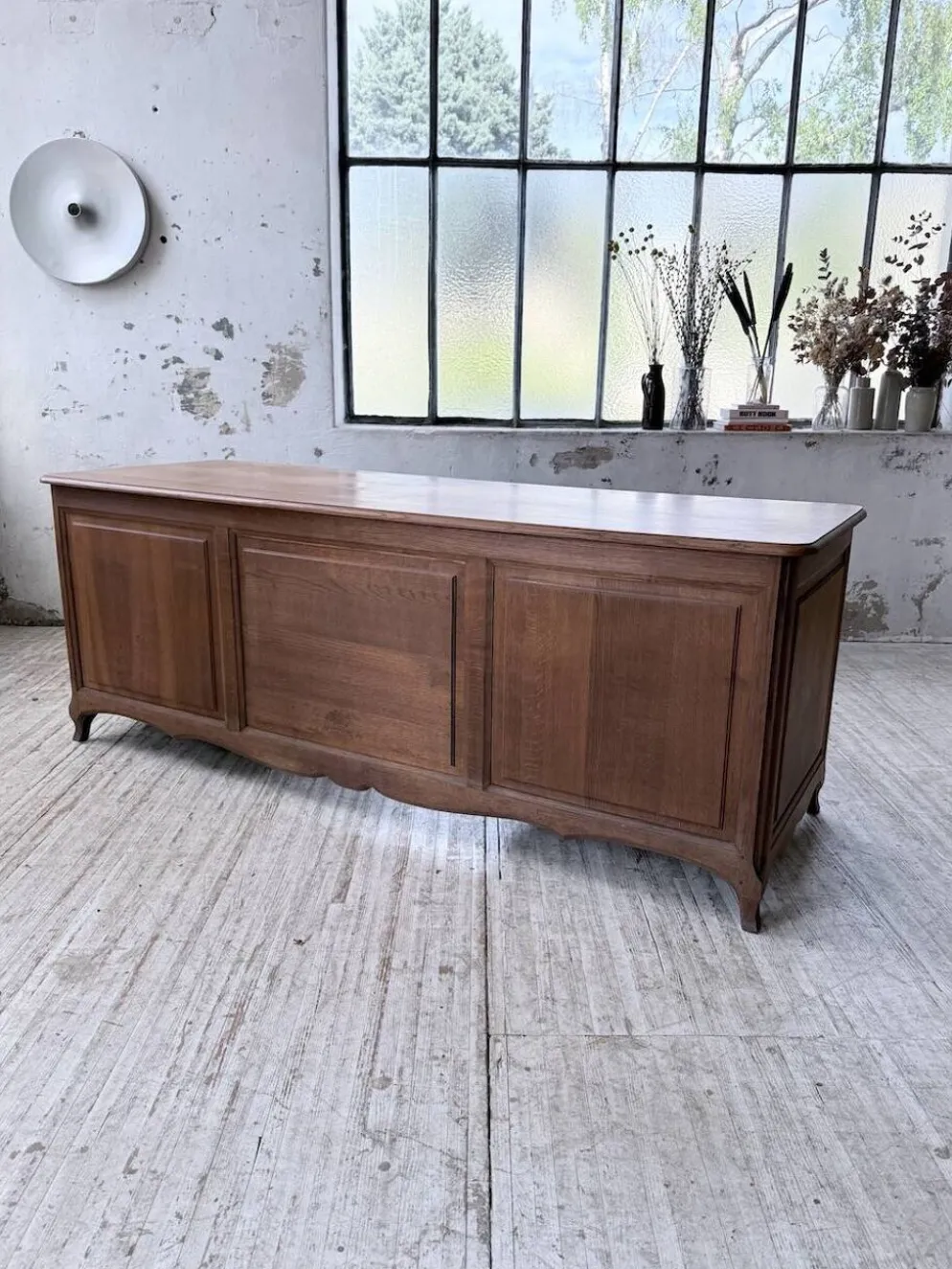 Bureau ou comptoir en chêne 1960
