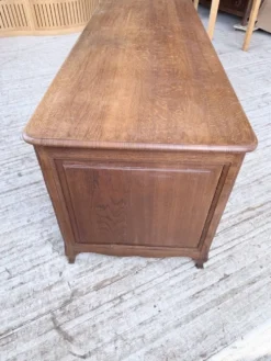 Bureau ou comptoir en chêne 1960