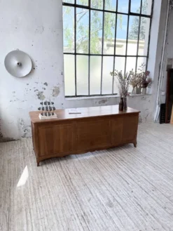 Bureau ou comptoir en chêne 1960