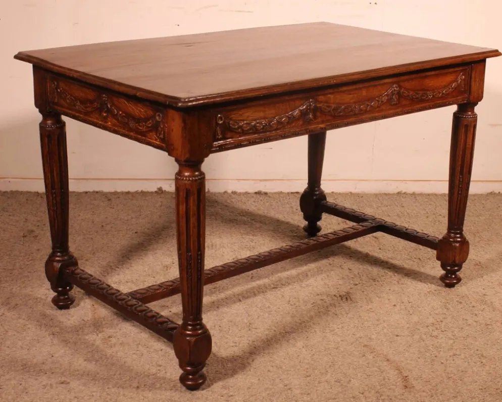 bureau ou table d'époque Louis XVI en chêne -18° siècle