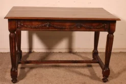 bureau ou table d'époque Louis XVI en chêne -18° siècle