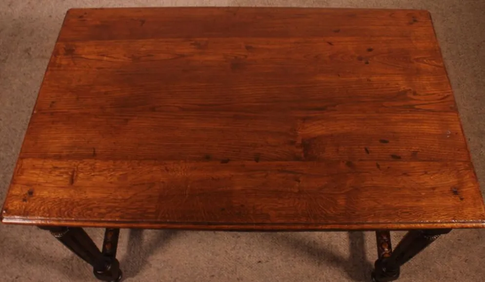bureau ou table d'époque Louis XVI en chêne -18° siècle
