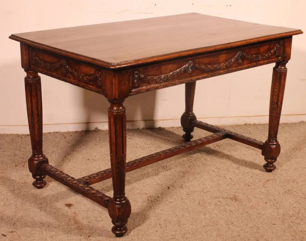 bureau ou table d'époque Louis XVI en chêne -18° siècle