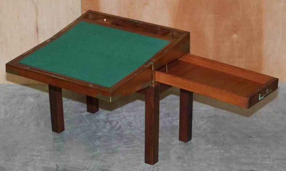 Bureau à pente militaire d'époque victorienne en bois dur